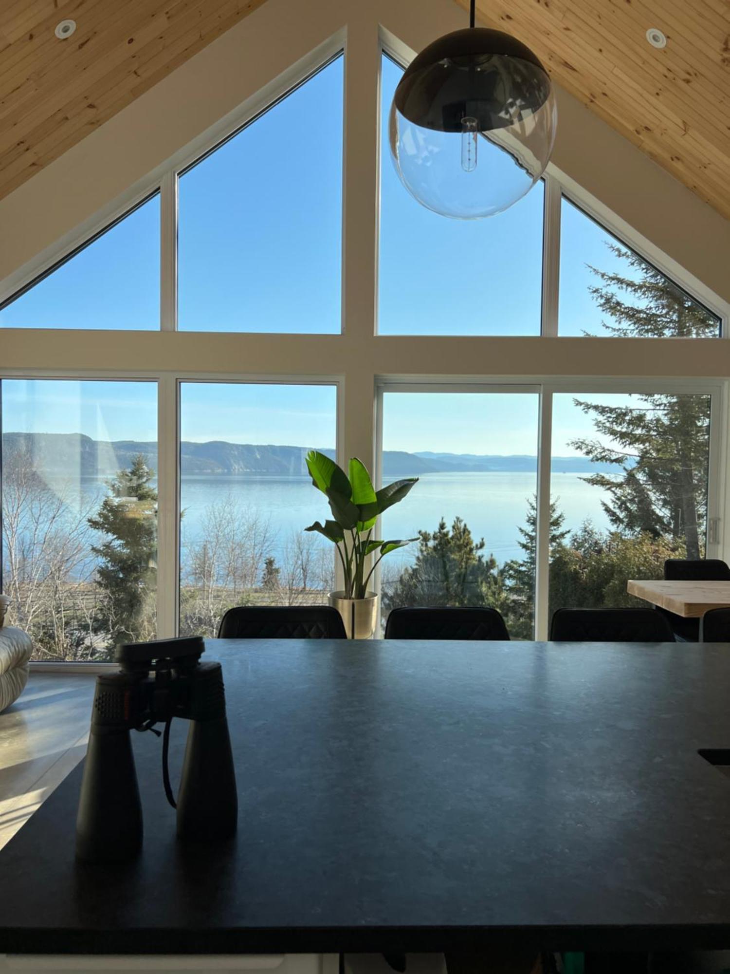 Chicoutimi Magical Loft : Breathtaking View & Cozy Fireplace מראה חיצוני תמונה